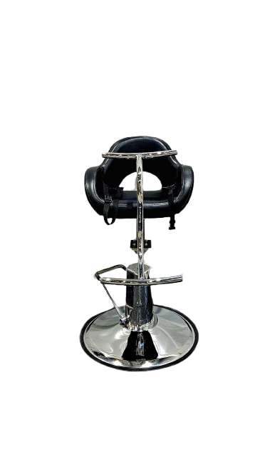 B006_Léo_Transparent